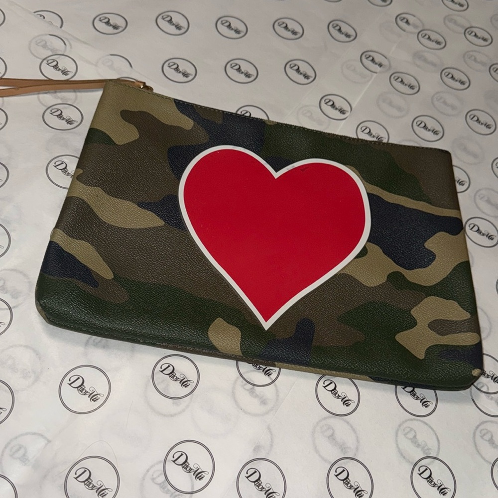 Banana Republic Leather Clutch